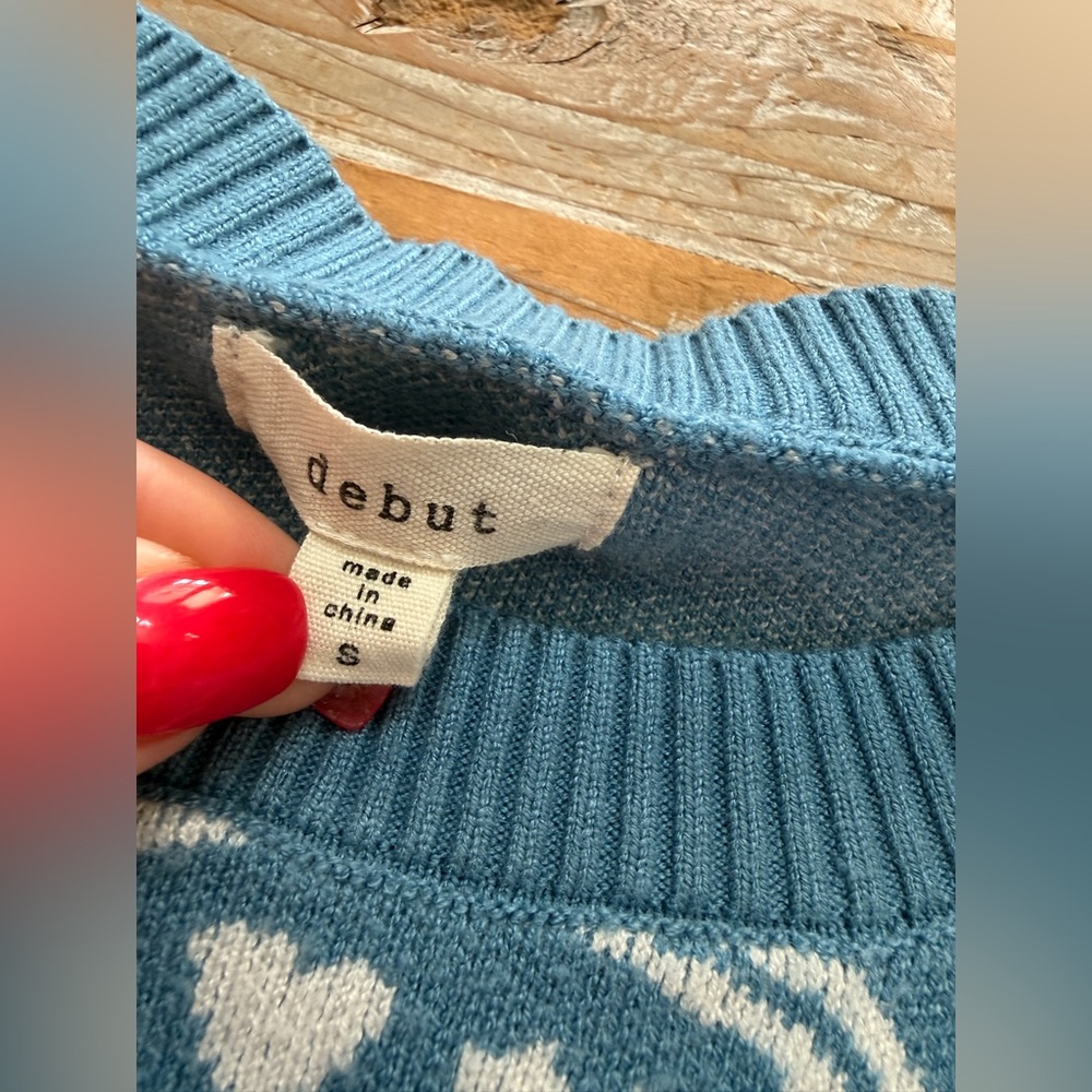 Debut Smiley Face Crewneck Sweater Blue Cropped Hearts Women’s Small - Picture 4 of 8